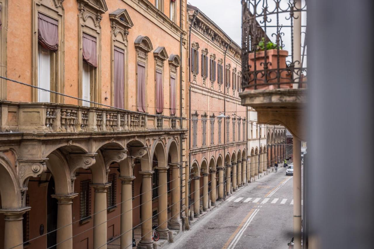 Ab Plus - Via Santo Stefano 74 Болонья Экстерьер фото